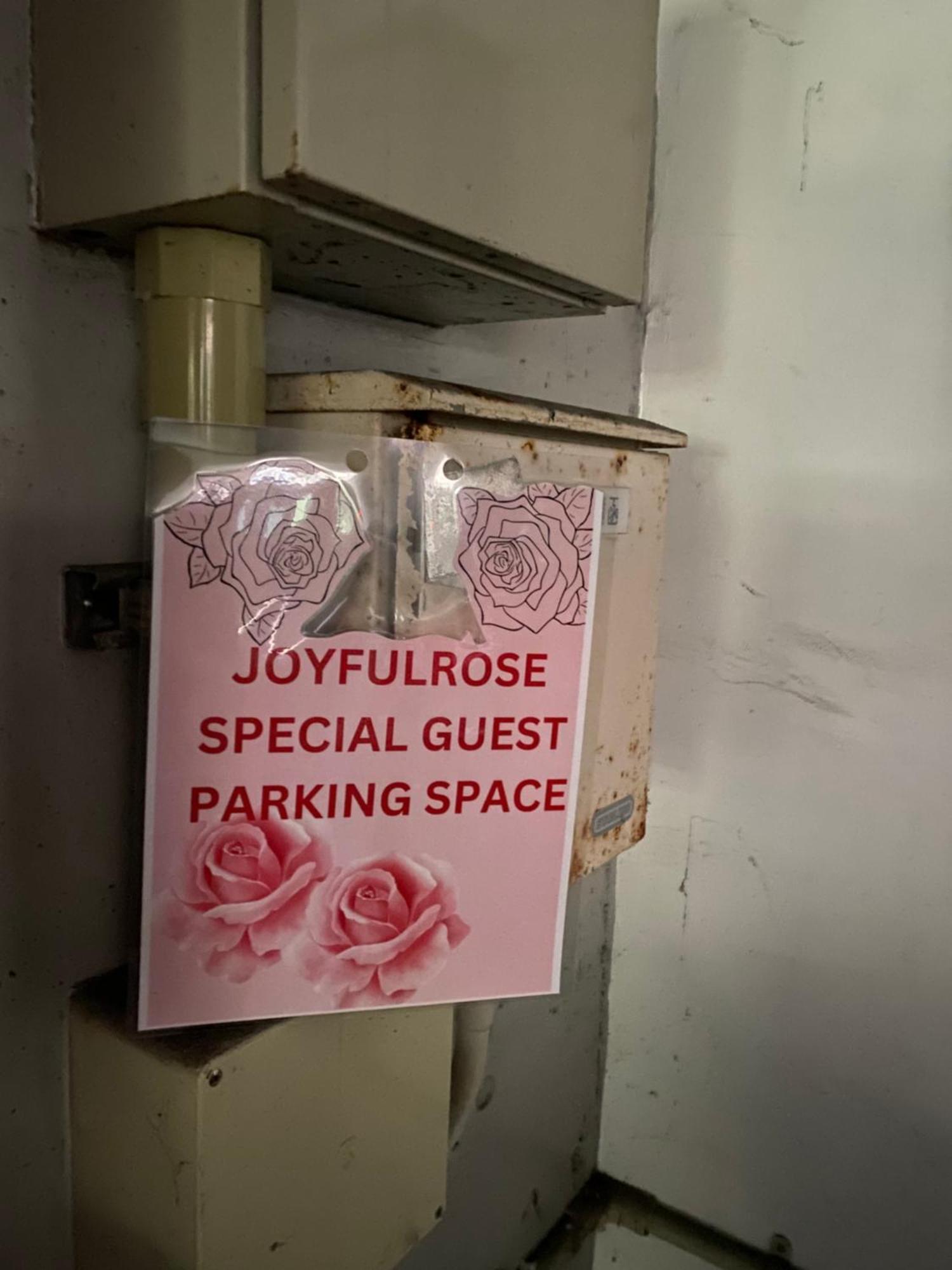Joyful Rose Appartement Ginowan Buitenkant foto